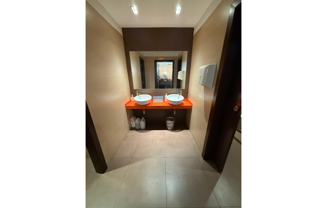 Traspaso - Obradores y/o Panaderias -
Barcelona - Les corts