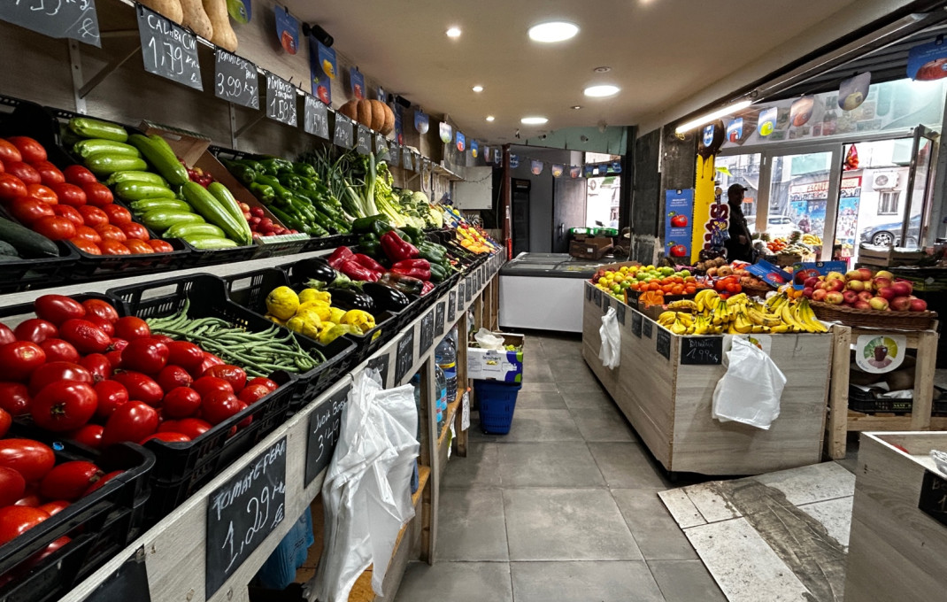 Transfert - magasin d'alimentation -
L'Hospitalet de Llobregat - Pubilla Casas