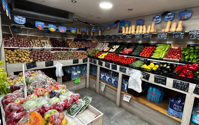 Transfert - magasin d'alimentation -
L'Hospitalet de Llobregat - Pubilla Casas