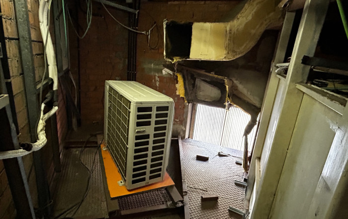 Transfert - magasin d'alimentation -
L'Hospitalet de Llobregat - Pubilla Casas