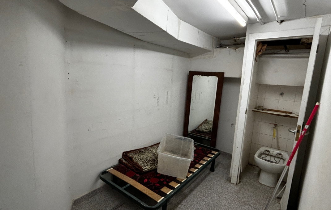 Transfert - magasin d'alimentation -
L'Hospitalet de Llobregat - Pubilla Casas