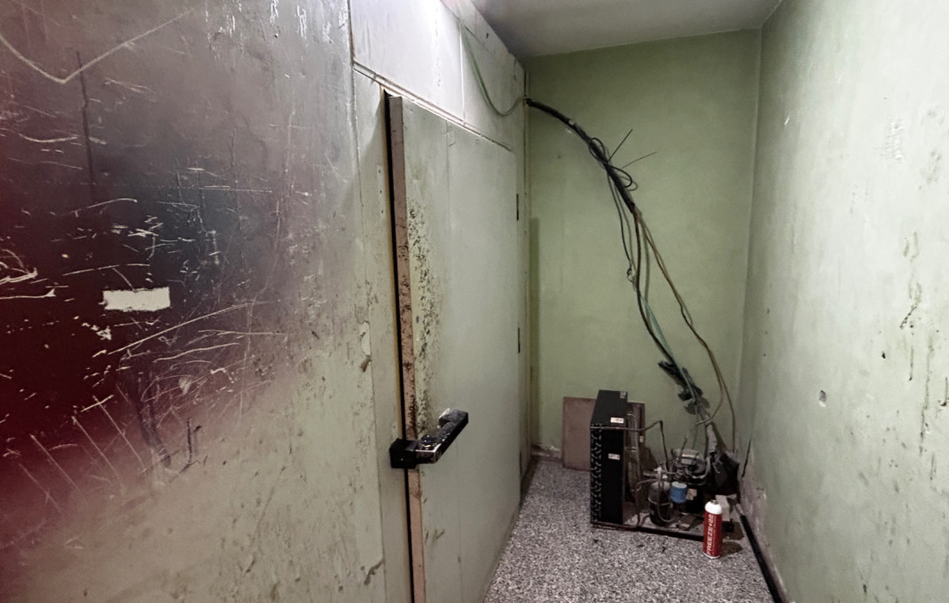 Transfert - magasin d'alimentation -
L'Hospitalet de Llobregat - Pubilla Casas