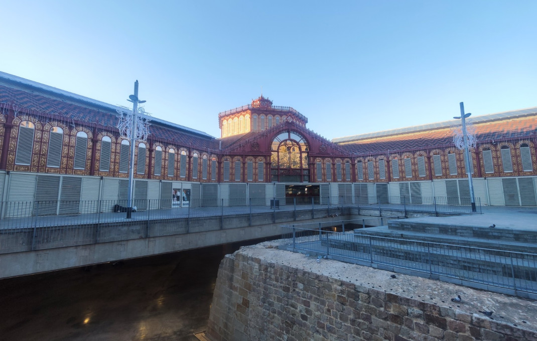 Traspaso - Obradores y/o Panaderias -
Barcelona - Sant Antoni