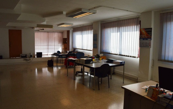 Revente - Local comercial -
Barcelona - Sant Andreu