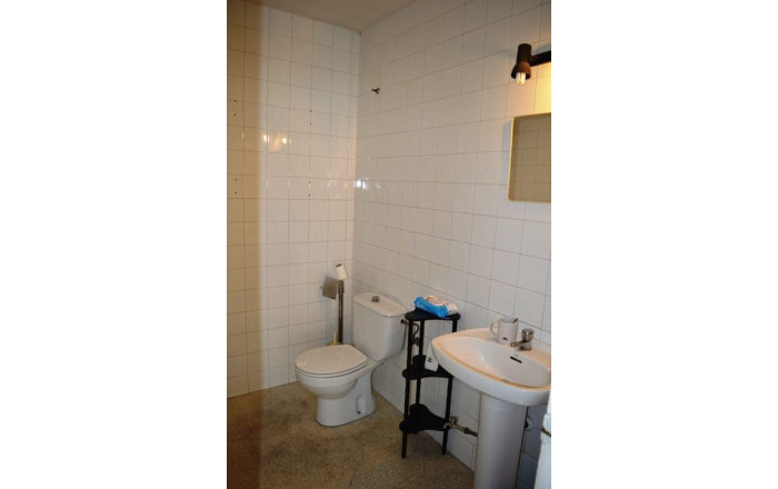 Revente - Local comercial -
Barcelona - Sant Andreu