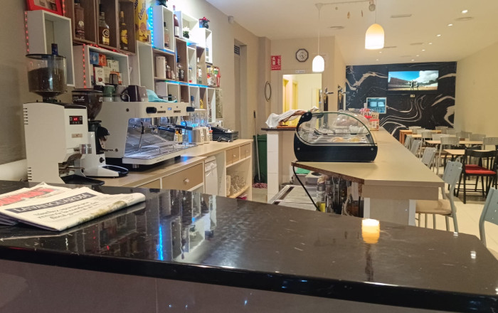 Traspaso - Bar-Cafeteria -
Sant Feliu