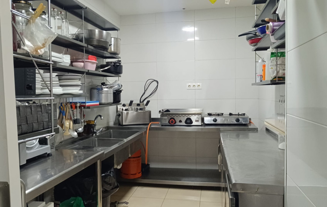 Traspaso - Bar-Cafeteria -
Sant Feliu