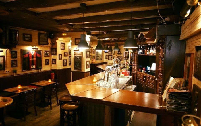 Traspaso - Bar Restaurante -
Barcelona