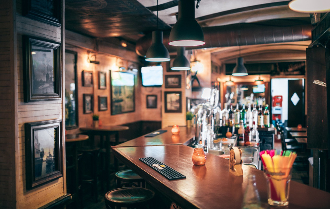 Traspaso - Bar Restaurante -
Barcelona