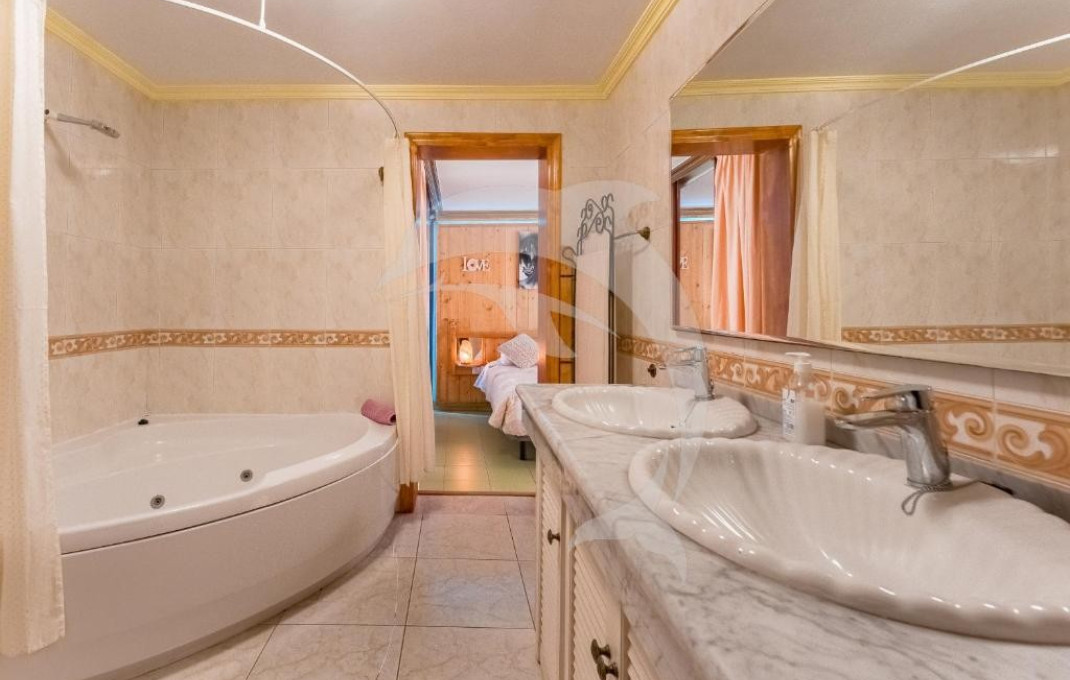 Venta - Apartamentos Turísticos -
Santa Cruz de Tenerife - El Médano