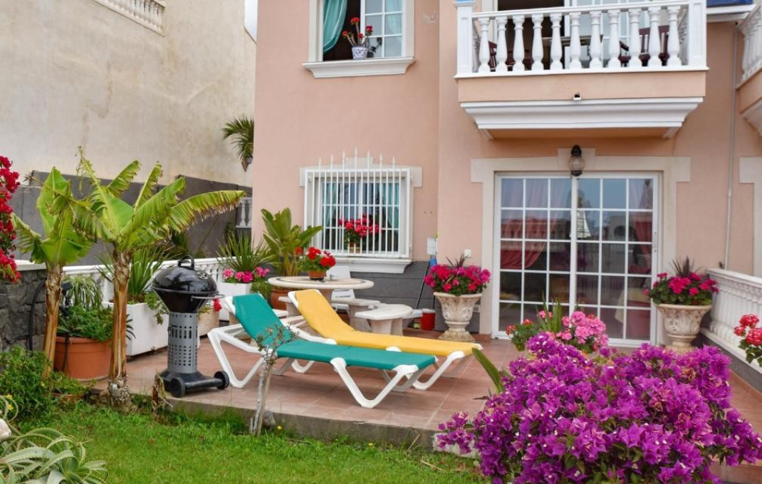 Venta - Apartamentos Turísticos -
Santa Cruz de Tenerife - El Médano