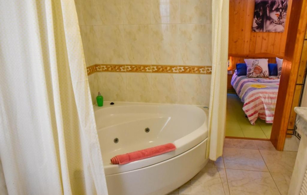 Venta - Apartamentos Turísticos -
Santa Cruz de Tenerife - El Médano