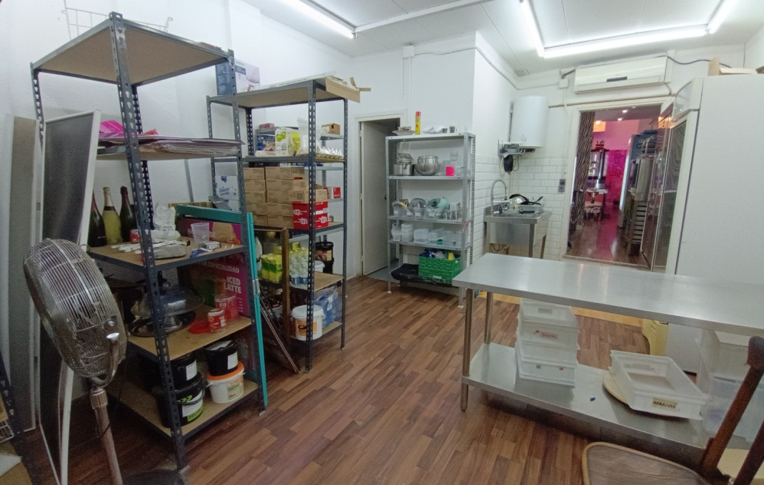 Traspaso - Obradores y/o Panaderias -
Barcelona - Eixample