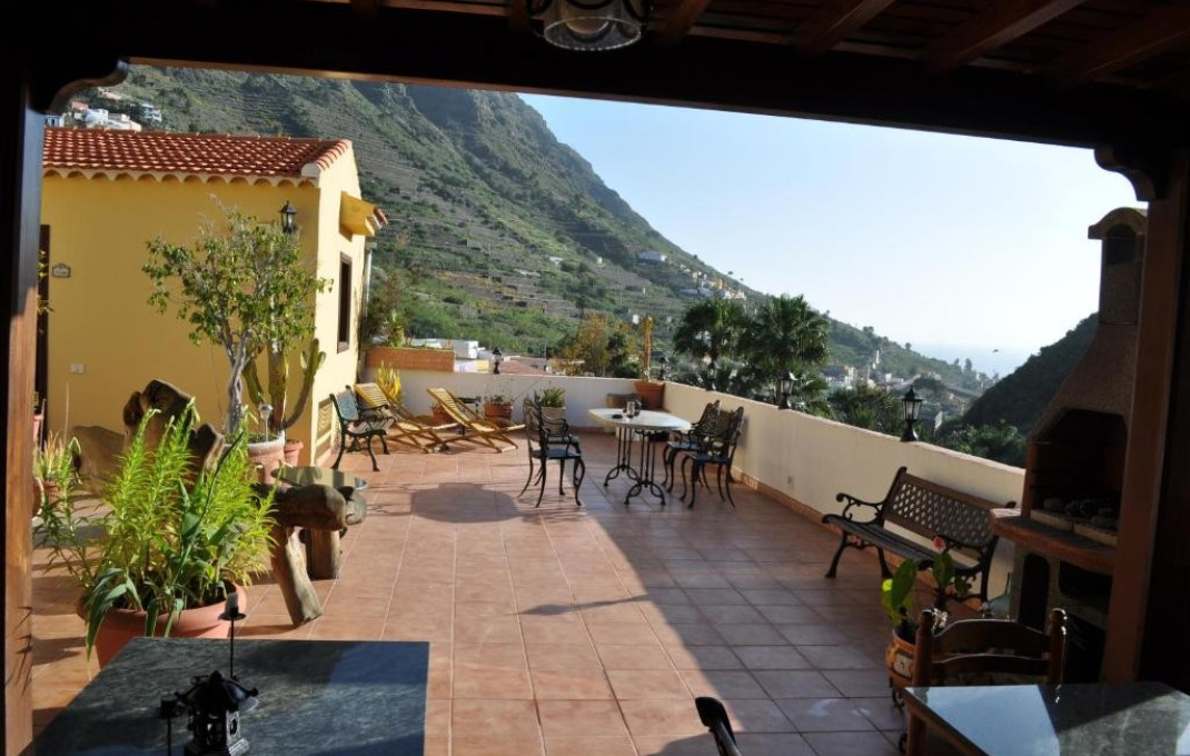 Venta - Hotel Rural -
Santa Cruz de Tenerife - San Sebastián de La Gomera