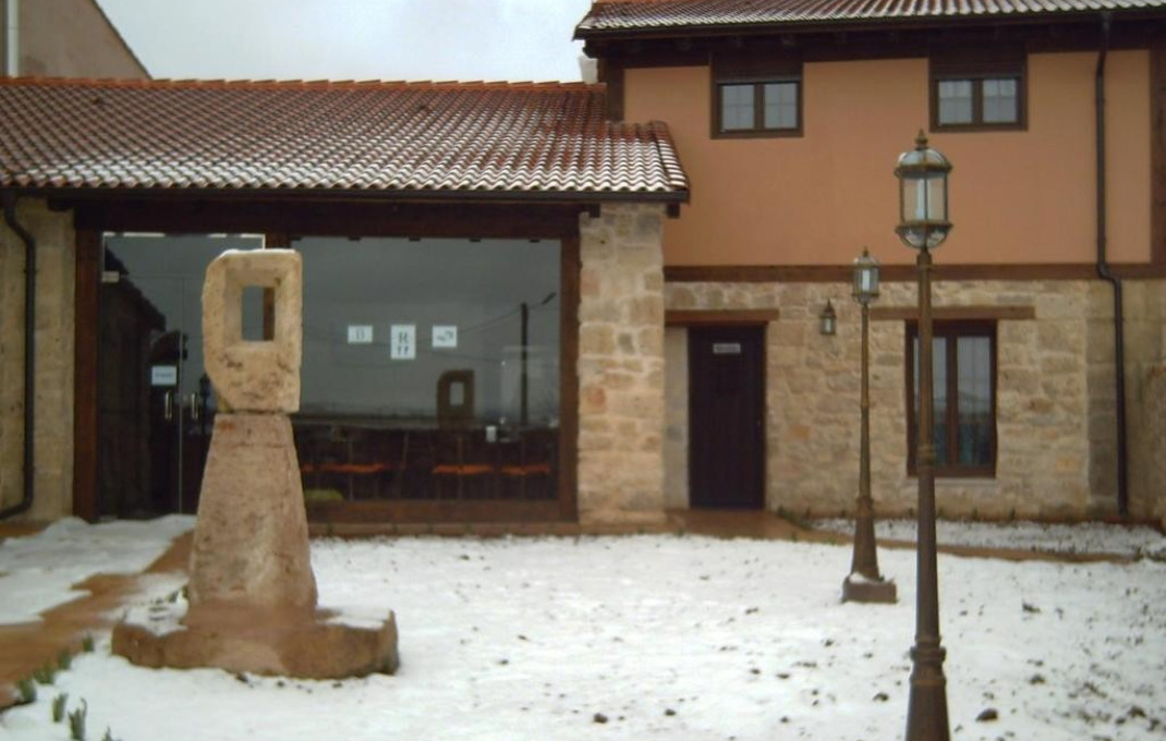 Venta - Hotel Rural -
Burgos - Modúbar de San Cibrián