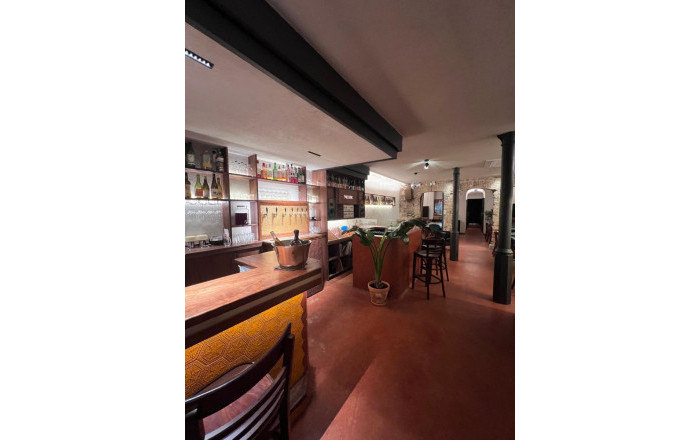 Traspaso - Bar Restaurante -
Barcelona - Gràcia