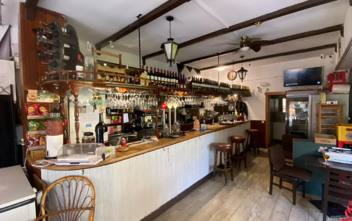 Transfert - Bar-Cafeteria -
Lloret de Mar