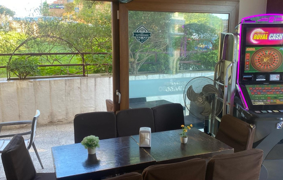 Transfert - Bar-Cafeteria -
Lloret de Mar