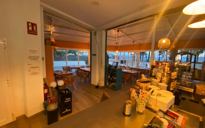 Traspaso - Restaurante -
Roses