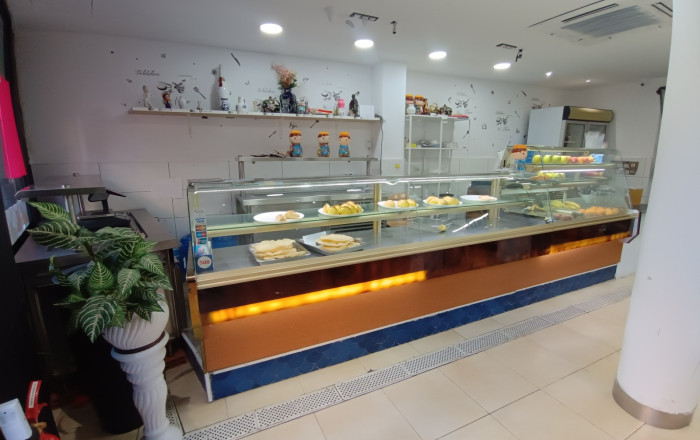 Traspaso - Take Away -
Barcelona - Horta