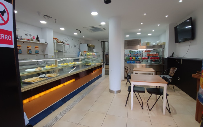 Traspaso - Take Away -
Barcelona - Horta