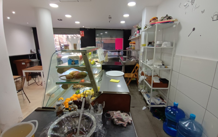 Traspaso - Take Away -
Barcelona - Horta