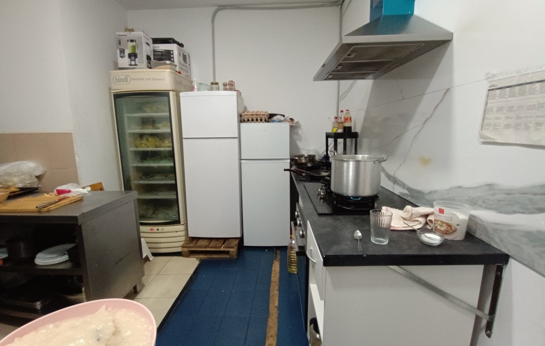 Traspaso - Take Away -
Barcelona - Horta