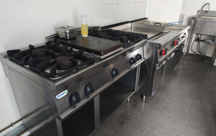 Traspaso - Cocina industrial -
Barcelona - Guinardo