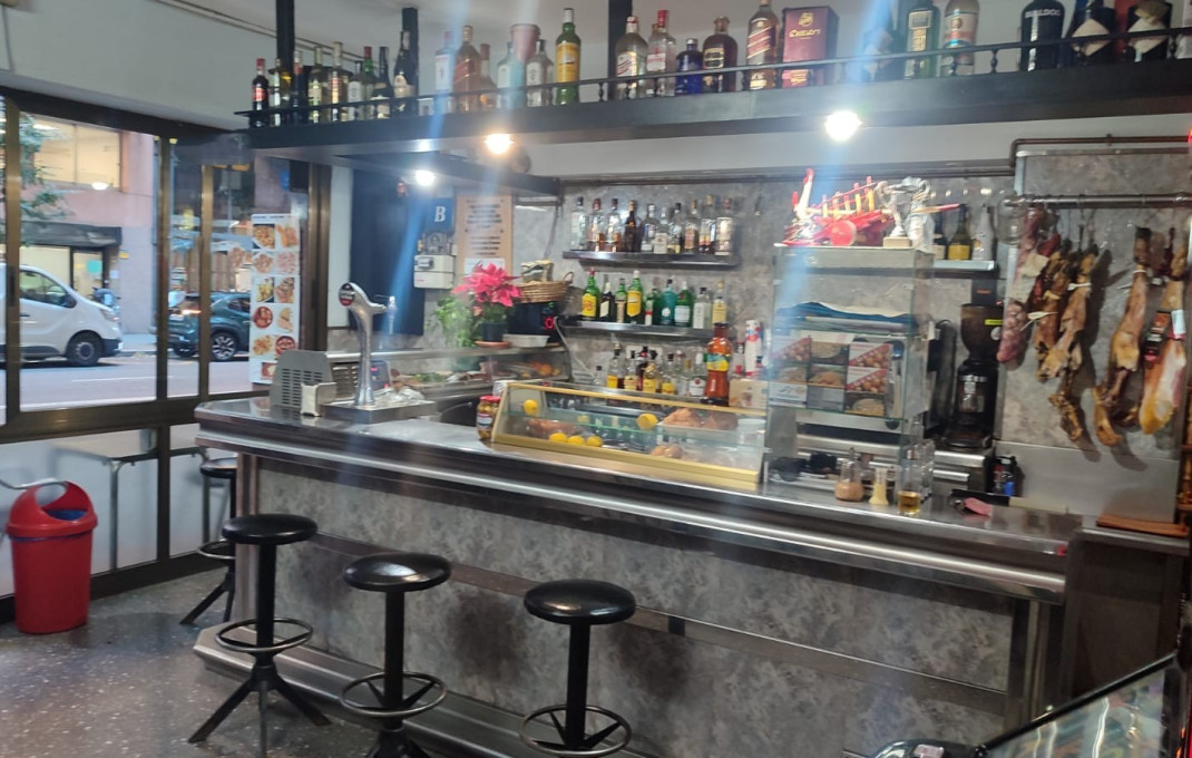 Transfert - Bar- C1 -
Barcelona - Eixample