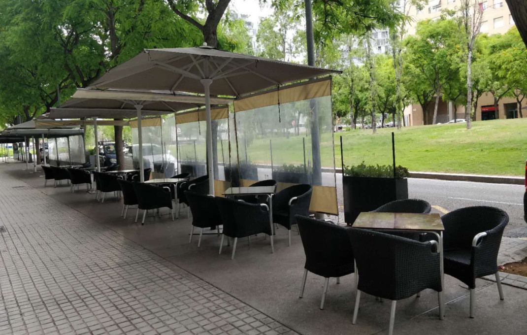 Traspaso - Bar Restaurante -
Barcelona - Sant Martí