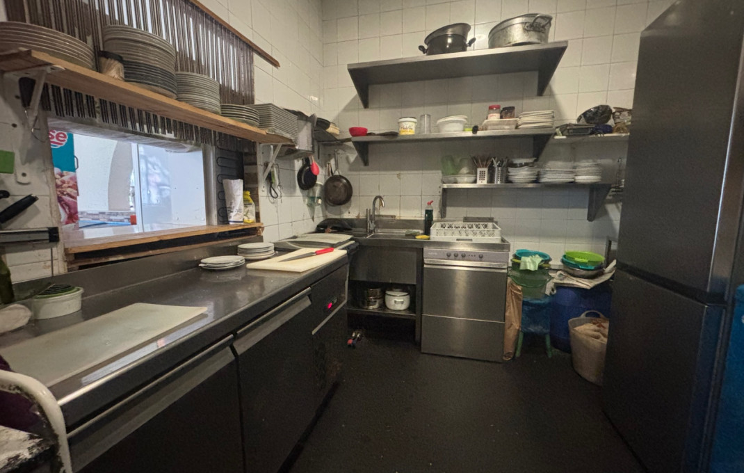 Traspaso - Bar Restaurante -
Barcelona - Sant Martí