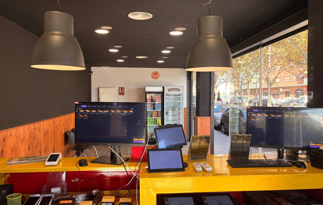 Traspaso - Take Away -
Pallejà