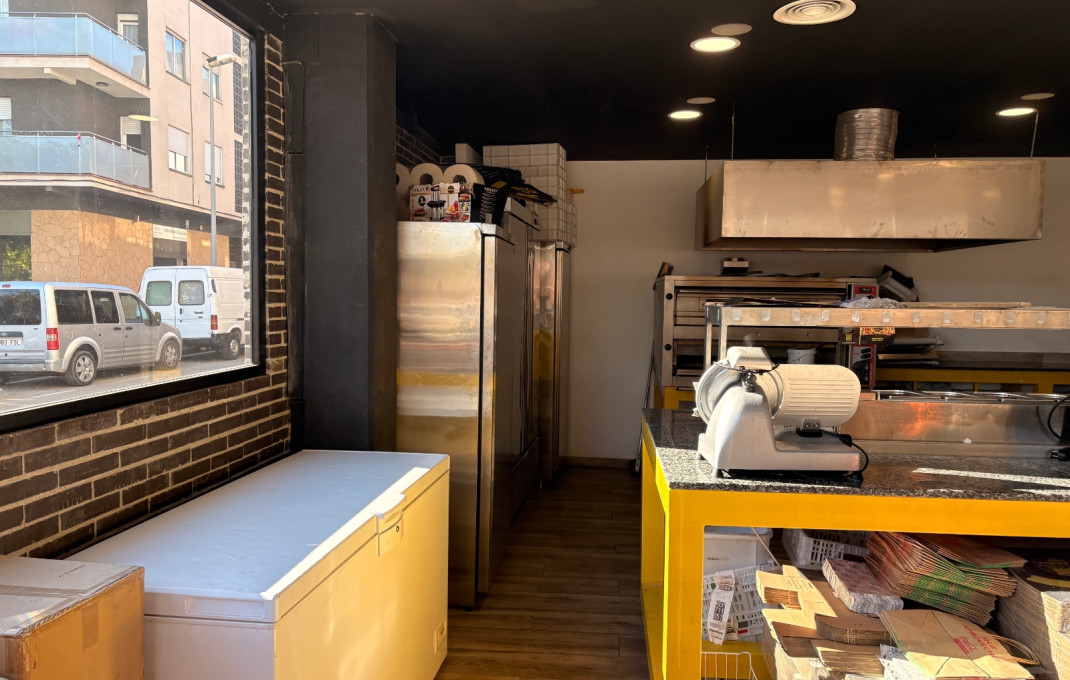 Traspaso - Take Away -
Pallejà