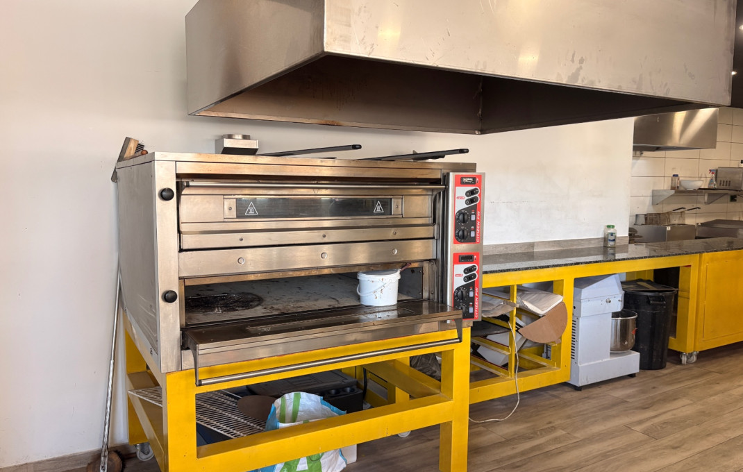 Traspaso - Take Away -
Pallejà