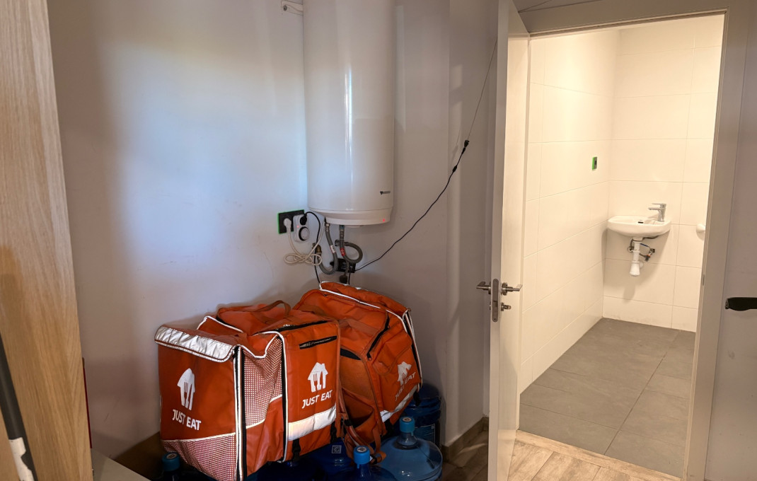 Traspaso - Take Away -
Pallejà