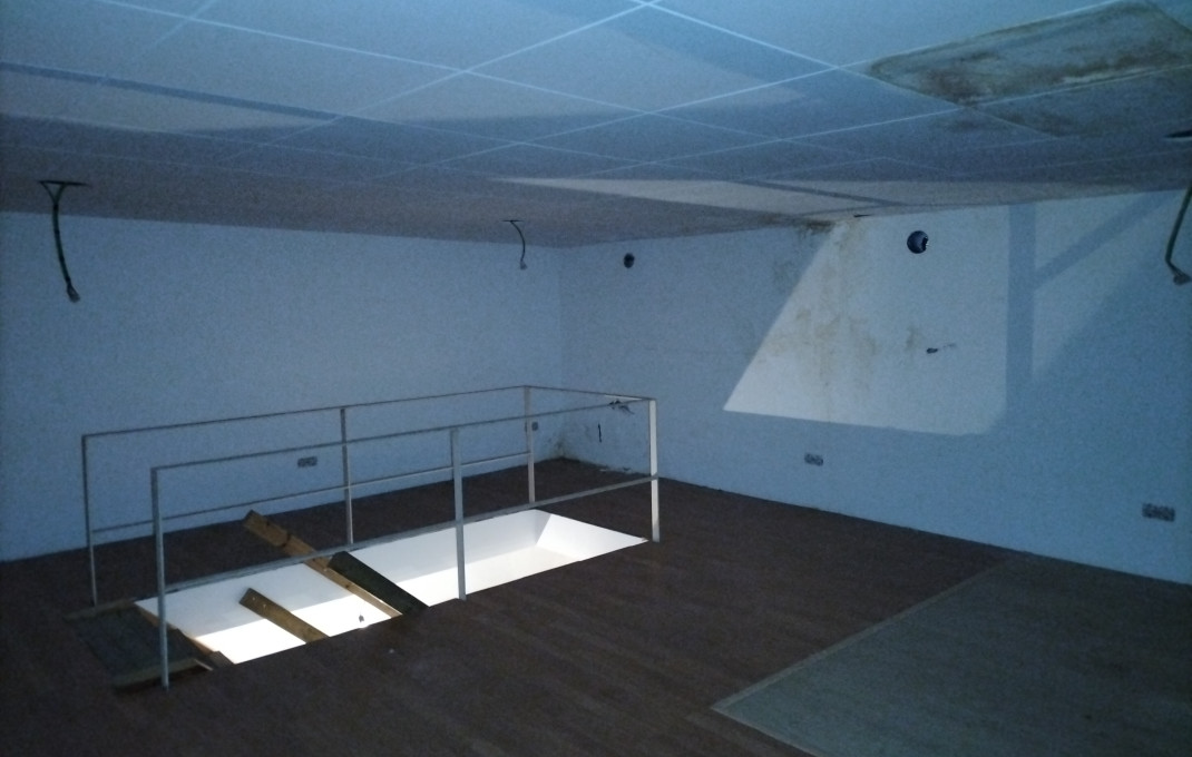 Vente rentable - Local comercial -
Barcelona - Eixample Derecho