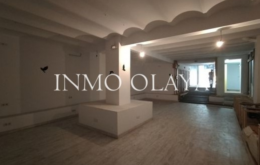 Vente rentable - Local comercial -
Barcelona - Eixample Derecho