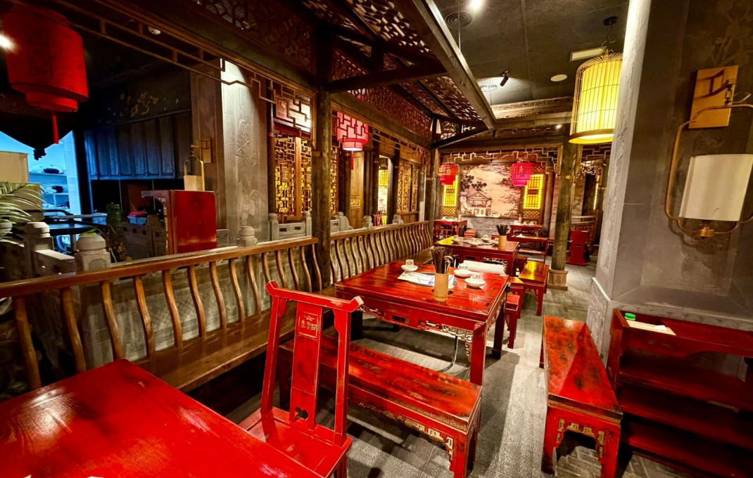 Traspaso - Restaurante -
Barcelona - Eixample Derecho