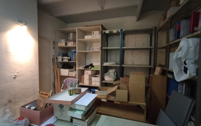 Venta - Local comercial -
Barcelona - Eixample Derecho