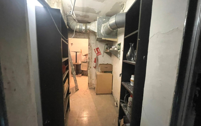 Sale - Bar Restaurante -
Barcelona - Ciutat Vella, Raval