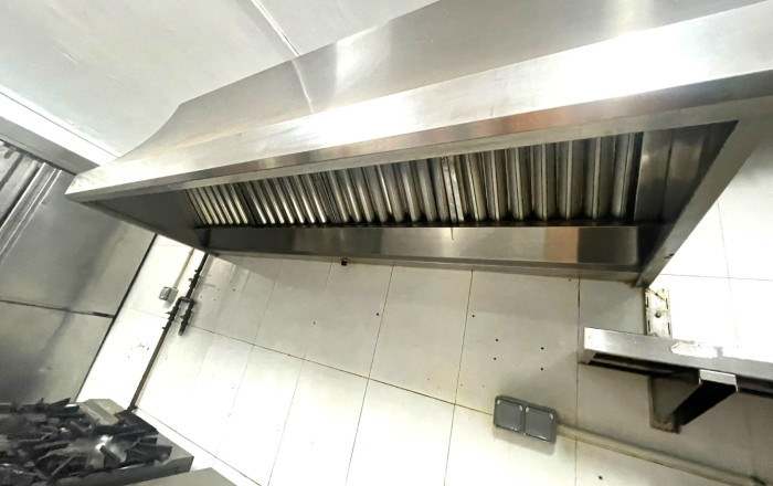 Sale - Bar Restaurante -
Barcelona - Ciutat Vella, Raval