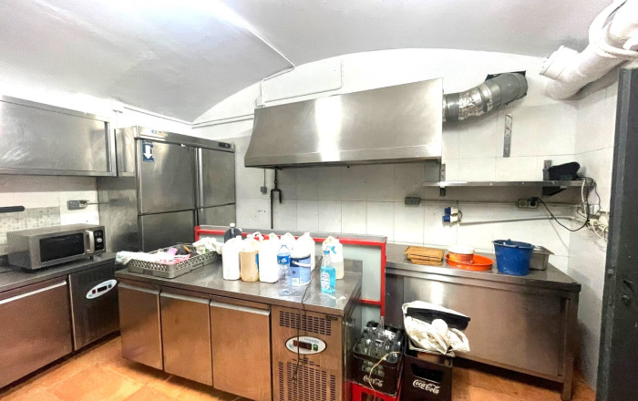 Sale - Bar Restaurante -
Barcelona - Ciutat Vella, Raval