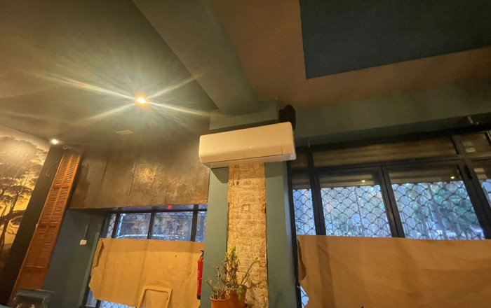 Sale - Bar Restaurante -
Barcelona - Ciutat Vella, Raval