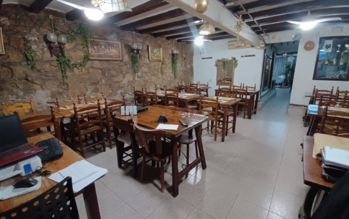 Transfer - Bar Restaurante -
Barcelona - Poble Sec-montjuïc