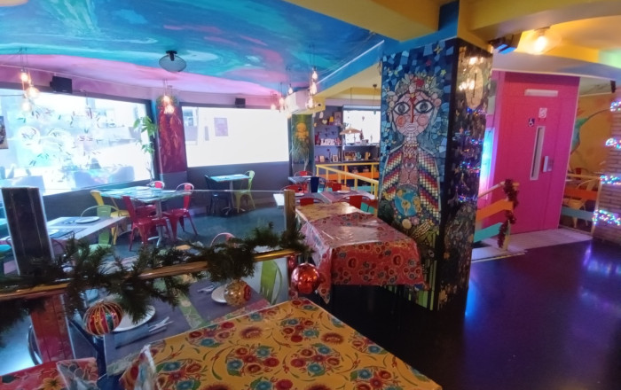 Transfer - Bar Restaurante -
Barcelona - Sarria-Sant Gervasi