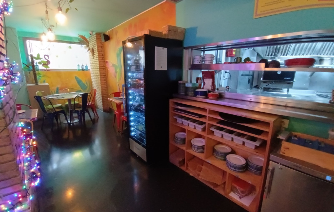 Transfer - Bar Restaurante -
Barcelona - Sarria-Sant Gervasi