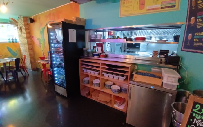 Transfer - Bar Restaurante -
Barcelona - Sarria-Sant Gervasi