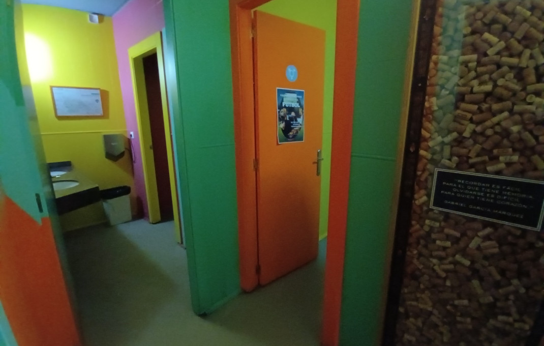 Transfer - Bar Restaurante -
Barcelona - Sarria-Sant Gervasi