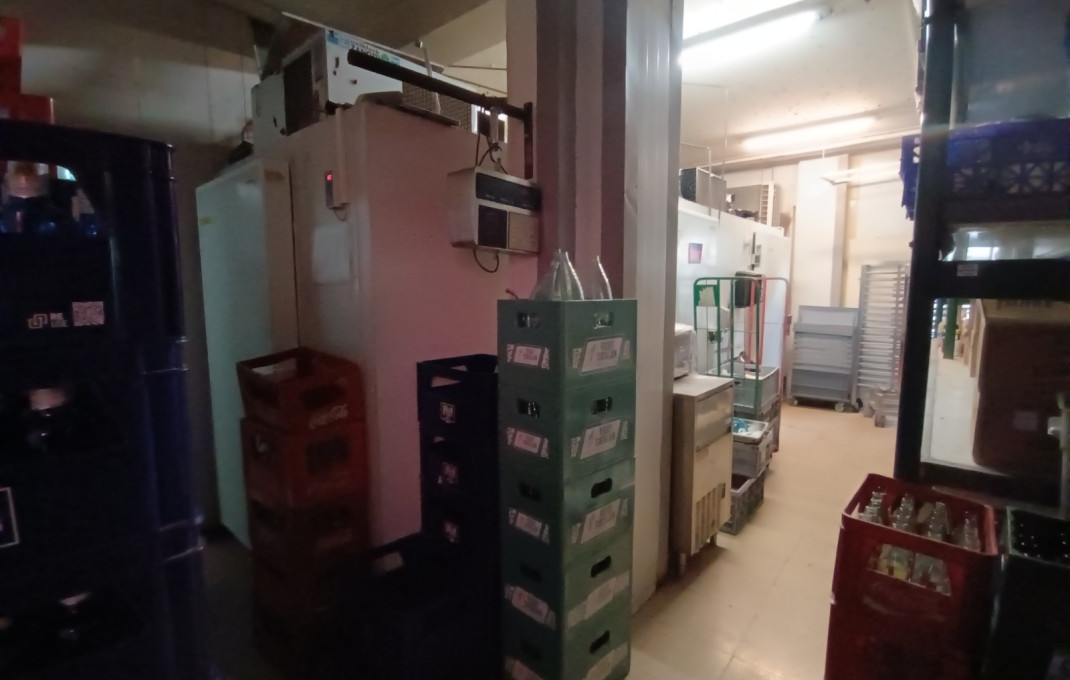 Transfer - Bar Restaurante -
Barcelona - Sarria-Sant Gervasi