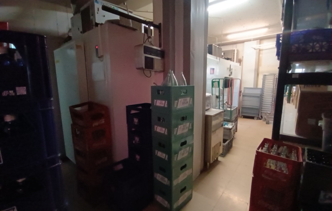 Transfer - Bar Restaurante -
Barcelona - Sarria-Sant Gervasi